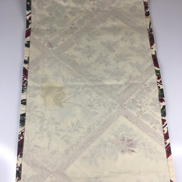 April Cornell 13 x 67 Christmas Table Runner Holly Berries Chickadee 100% Cotton - Picture 16 of 16